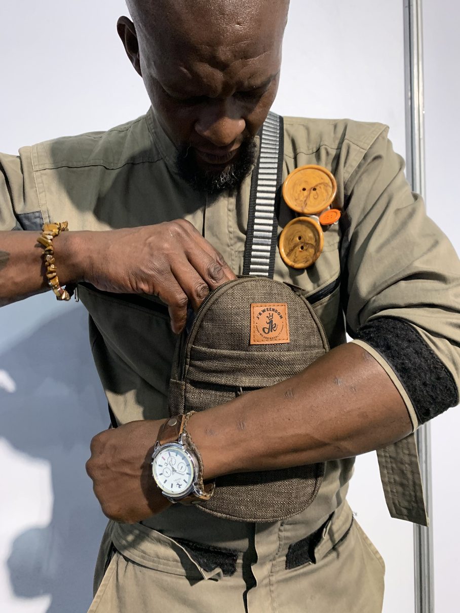 lifestyle-kwapha-khaki
